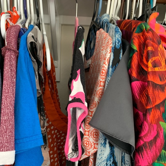 Worthington Blouse - Picture 4 of 4